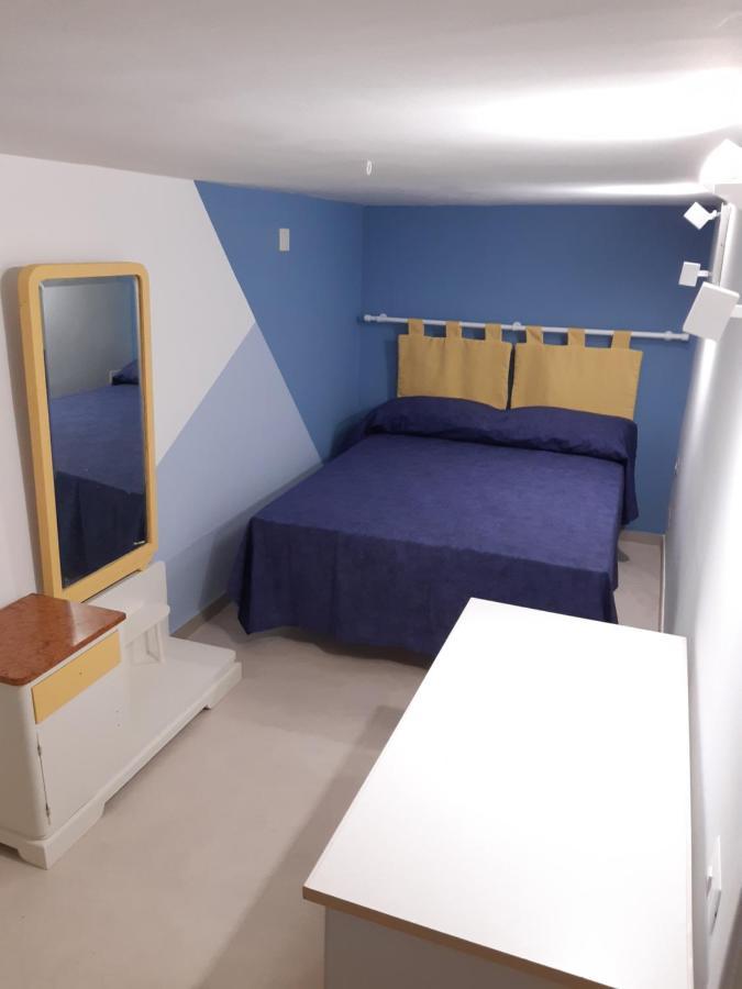 Casa Vacanze Rosa Aci Trezza Eksteriør billede